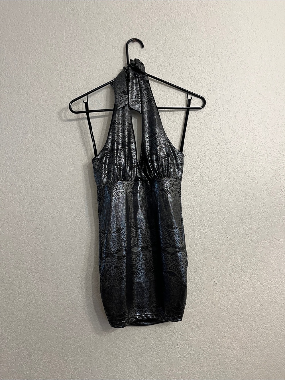 Vintage Y2K party dress!! Blue Sketch Metallic Black Halter Mini Dress